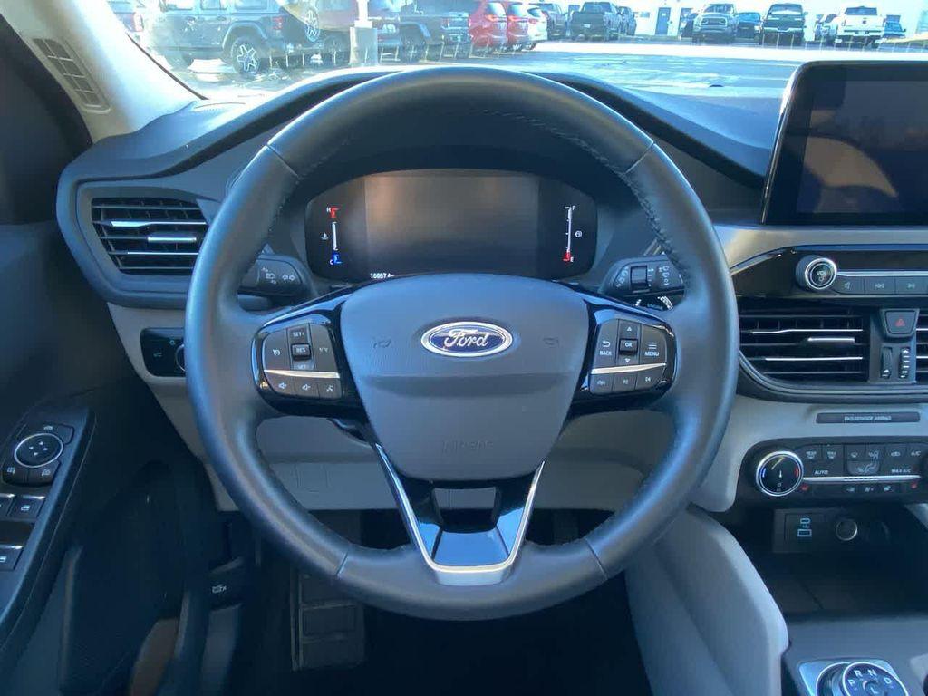 used 2023 Ford Escape car, priced at $25,990