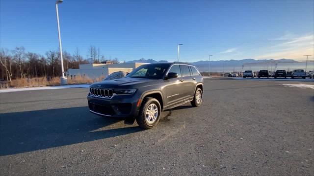 new 2025 Jeep Grand Cherokee car, priced at $40,798