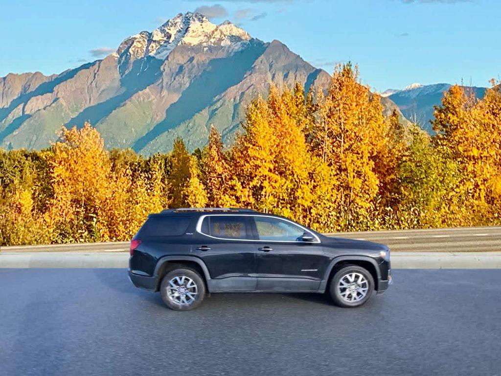 used 2023 GMC Acadia car, priced at $27,490