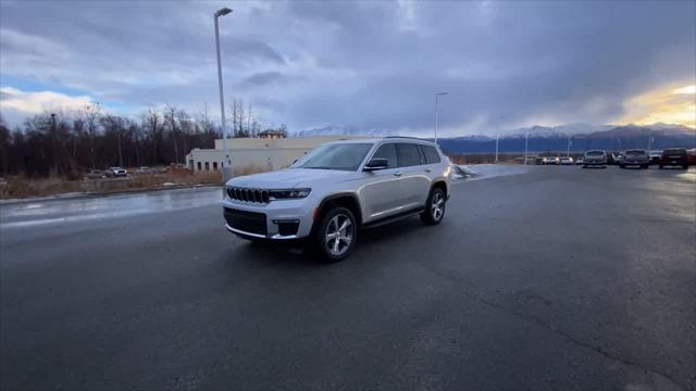 new 2025 Jeep Grand Cherokee L car, priced at $53,720