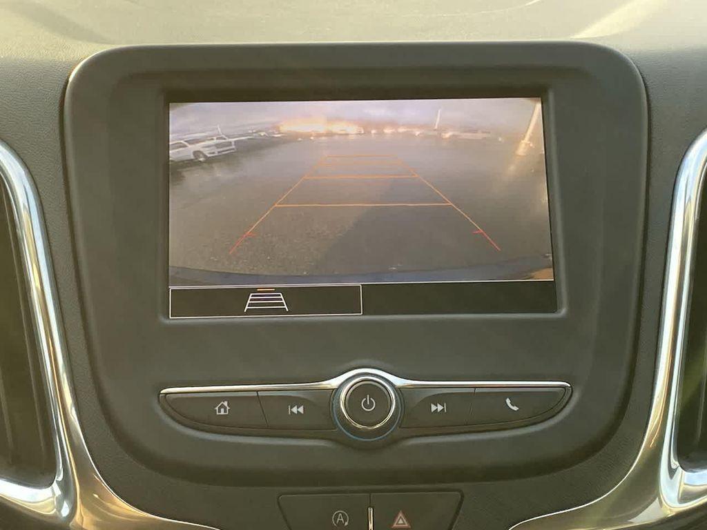 used 2023 Chevrolet Equinox car, priced at $21,990