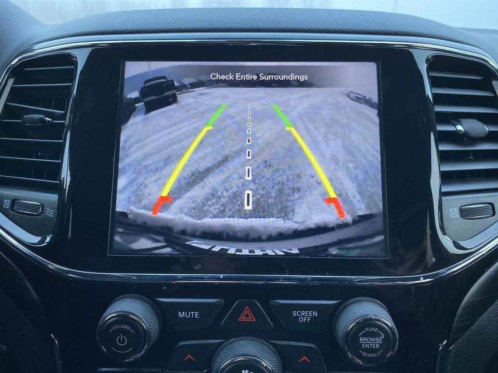 used 2021 Jeep Grand Cherokee car, priced at $24,990