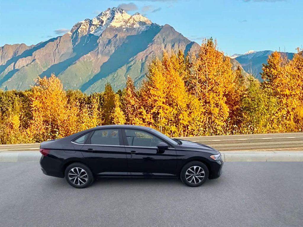 used 2024 Volkswagen Jetta car, priced at $17,490