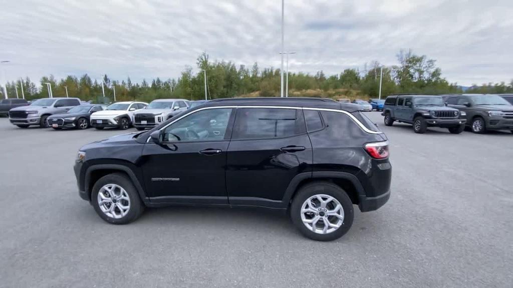 new 2025 Jeep Compass car, priced at $32,392