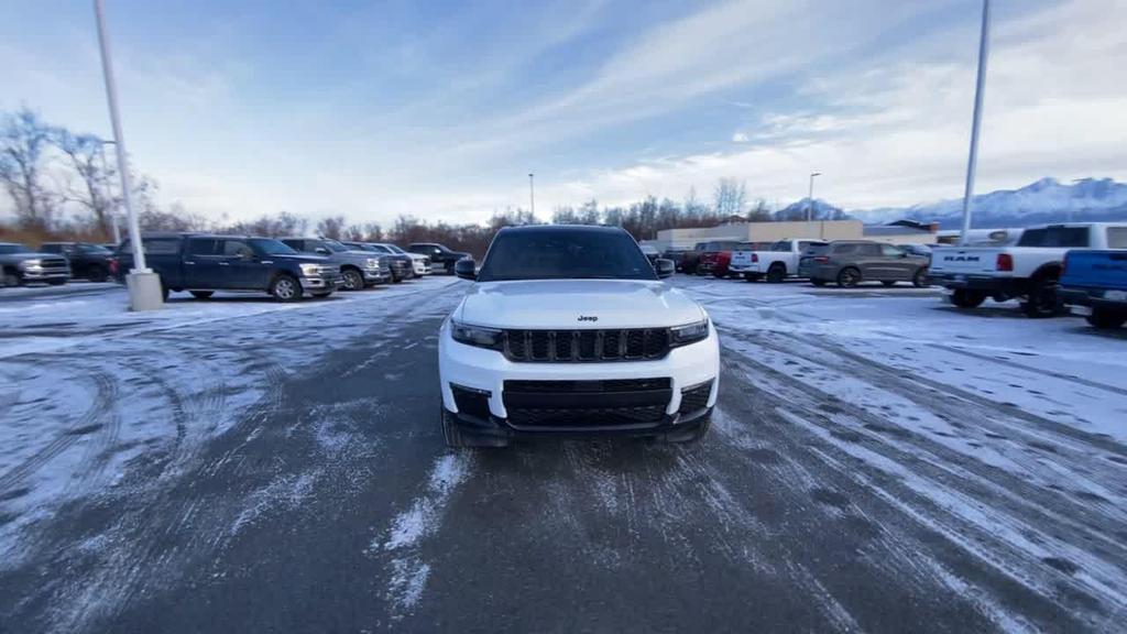 new 2025 Jeep Grand Cherokee L car, priced at $52,735