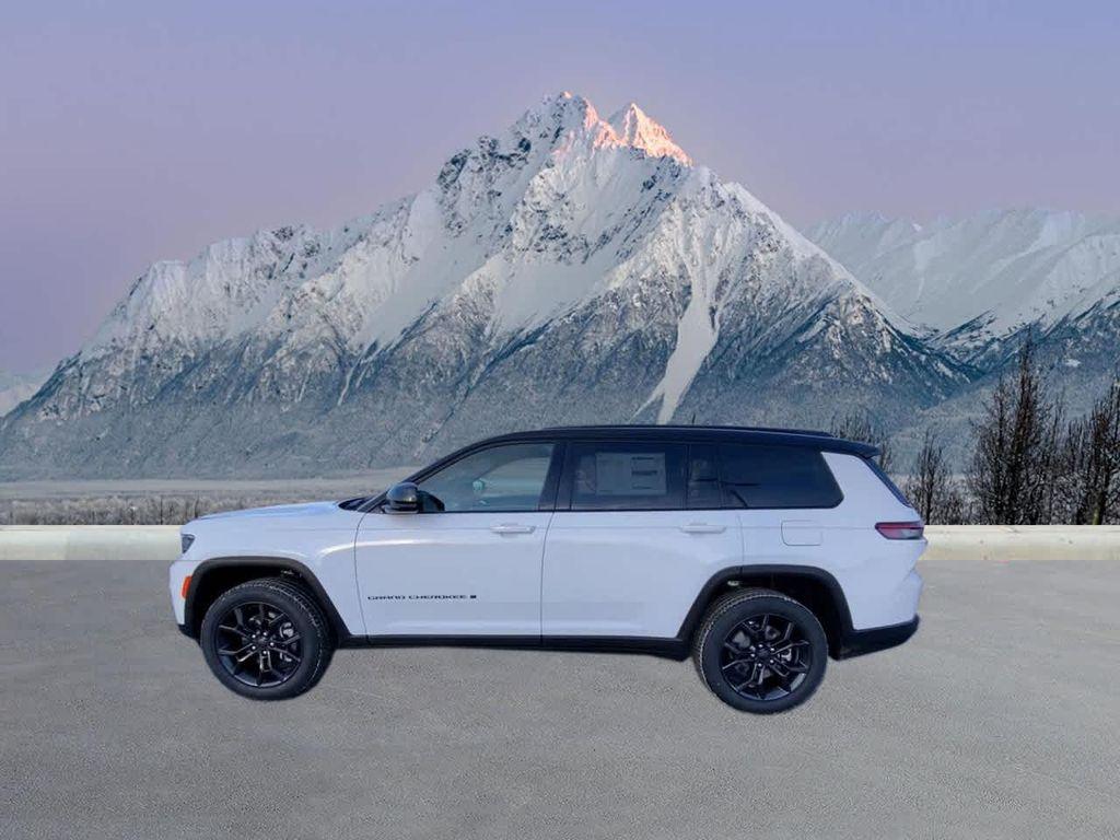 new 2025 Jeep Grand Cherokee L car, priced at $52,735