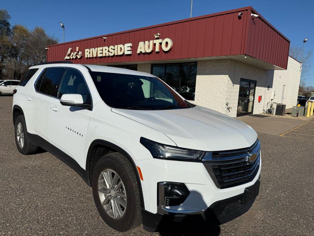 used 2023 Chevrolet Traverse car, priced at $19,995