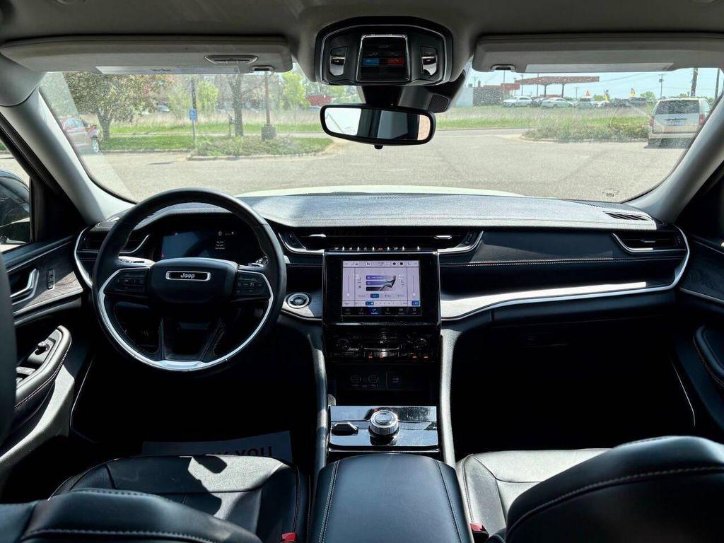 used 2022 Jeep Grand Cherokee car, priced at $29,500