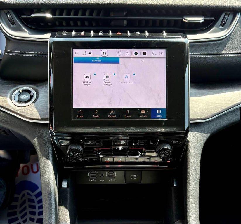 used 2022 Jeep Grand Cherokee car, priced at $29,500