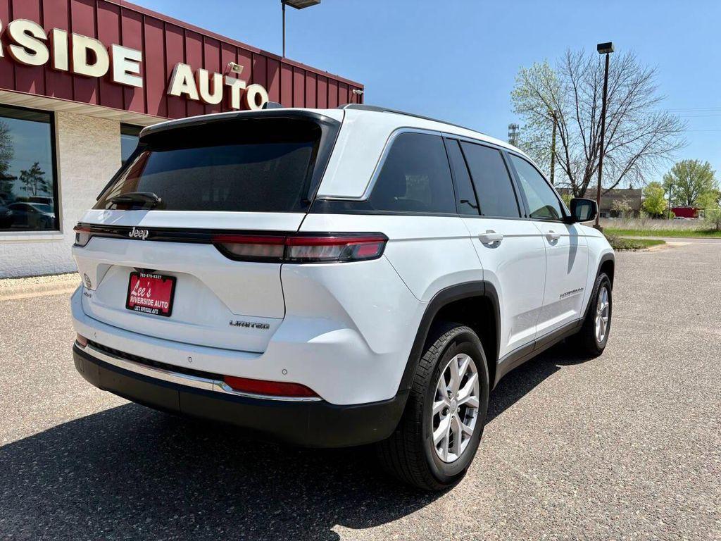 used 2022 Jeep Grand Cherokee car, priced at $29,500