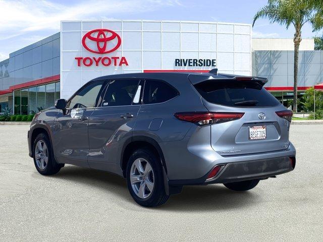 used 2020 Toyota Highlander car, priced at $23,288