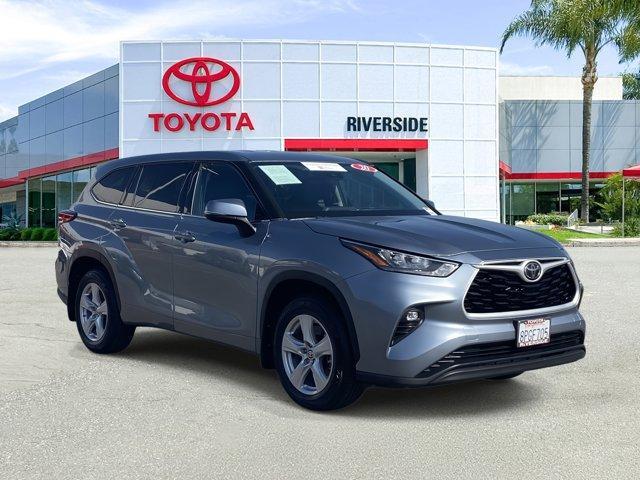 used 2020 Toyota Highlander car, priced at $23,288