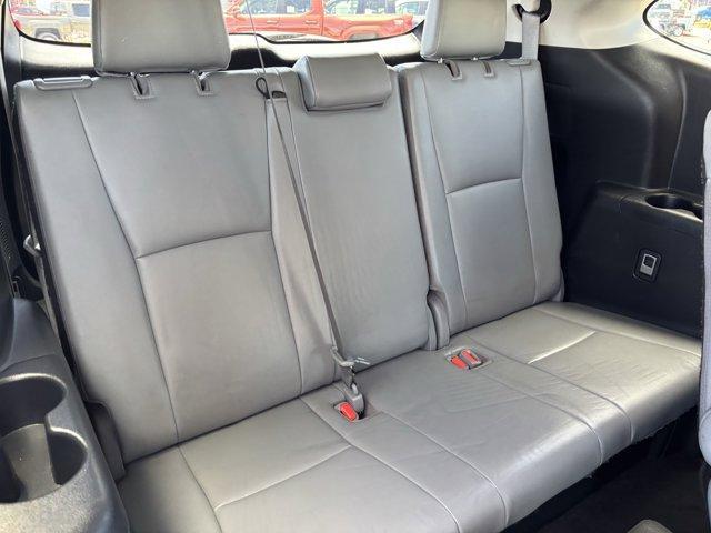 used 2022 Toyota Highlander car, priced at $31,188