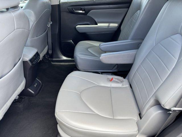 used 2022 Toyota Highlander car, priced at $31,188