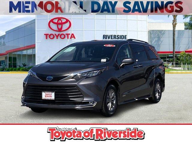 used 2021 Toyota Sienna car, priced at $39,888