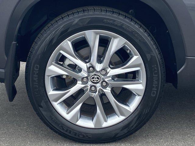 used 2024 Toyota Highlander car, priced at $44,988