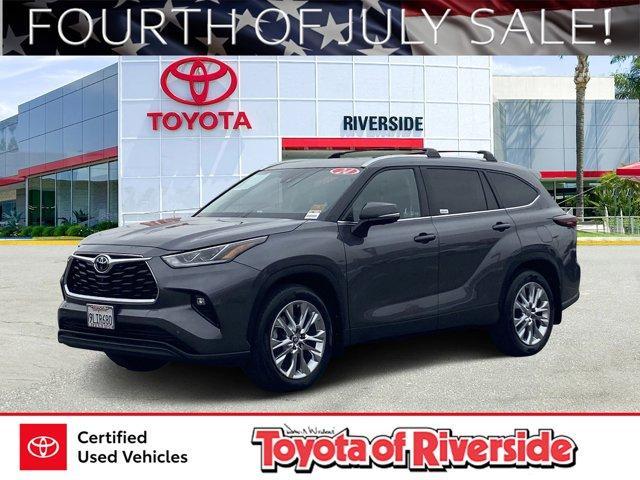 used 2024 Toyota Highlander car, priced at $44,988