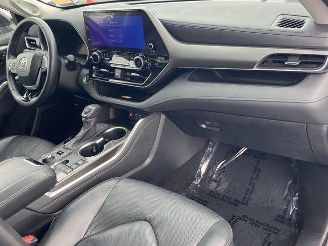 used 2024 Toyota Highlander car, priced at $44,988