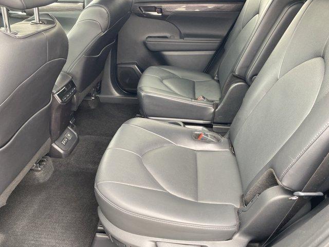 used 2024 Toyota Highlander car, priced at $44,988