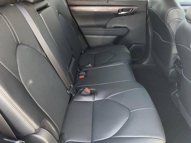 new 2026 Toyota Highlander car, priced at $53,528