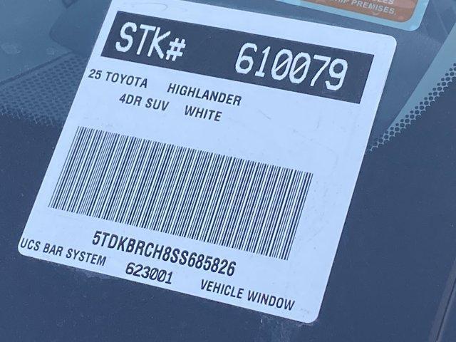 new 2025 Toyota Highlander Hybrid car, priced at $50,678