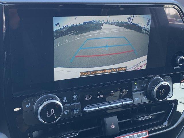 new 2025 Toyota Highlander Hybrid car, priced at $50,678