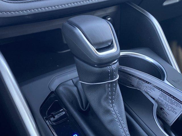 new 2025 Toyota Highlander car, priced at $48,928