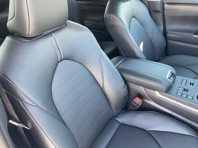 new 2025 Toyota Highlander car, priced at $48,928