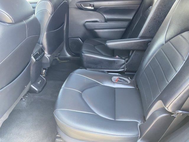 used 2022 Toyota Highlander car, priced at $31,488