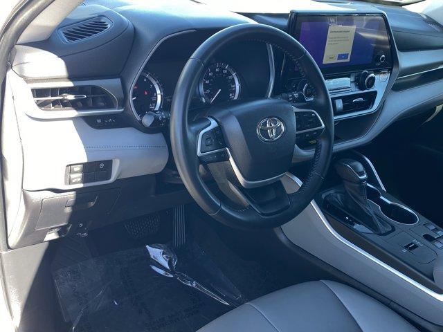 used 2023 Toyota Highlander car, priced at $35,688