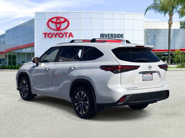 used 2023 Toyota Highlander car, priced at $35,688