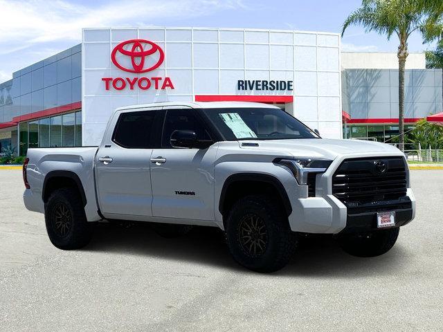 new 2025 Toyota Tundra Hybrid car, priced at $67,900