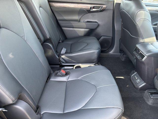 new 2026 Toyota Highlander car, priced at $53,053