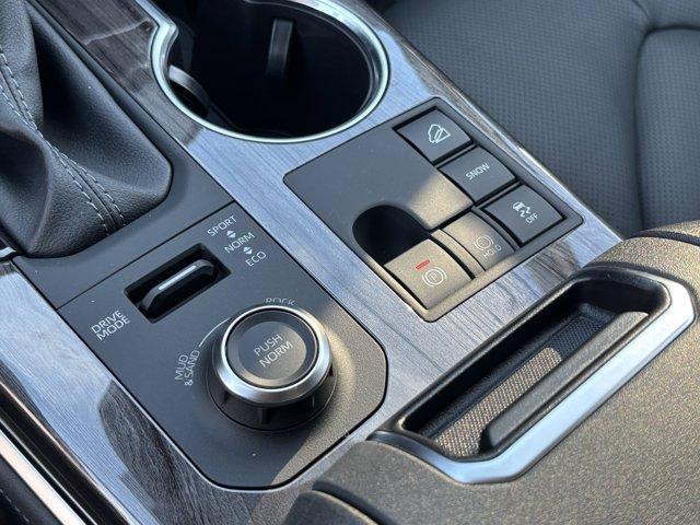 new 2026 Toyota Highlander car, priced at $53,053