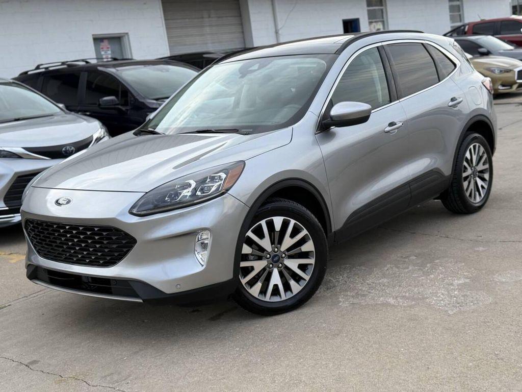 used 2022 Ford Escape car, priced at $17,995