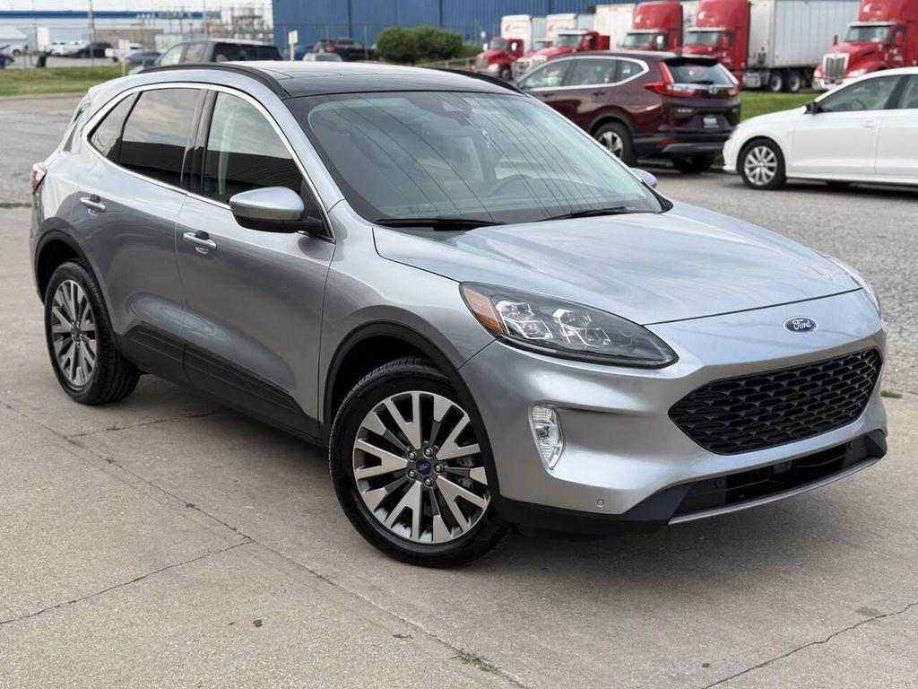 used 2022 Ford Escape car, priced at $17,995