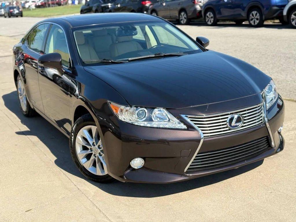 used 2013 Lexus ES 300h car, priced at $12,495