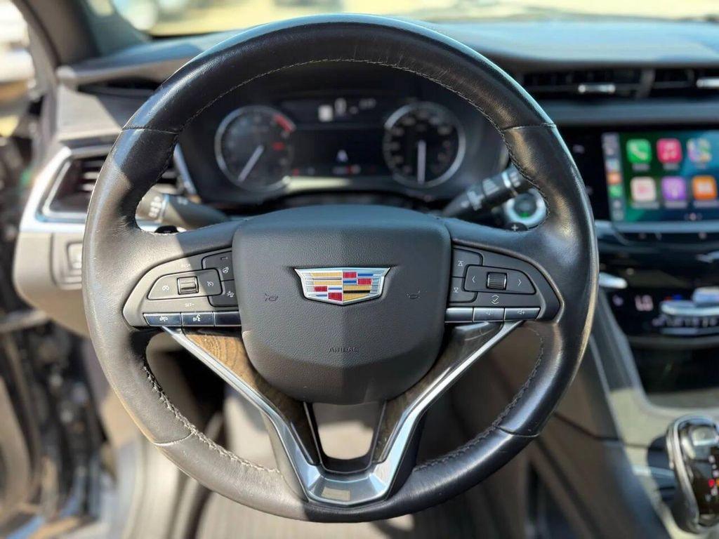 used 2021 Cadillac XT6 car, priced at $26,995