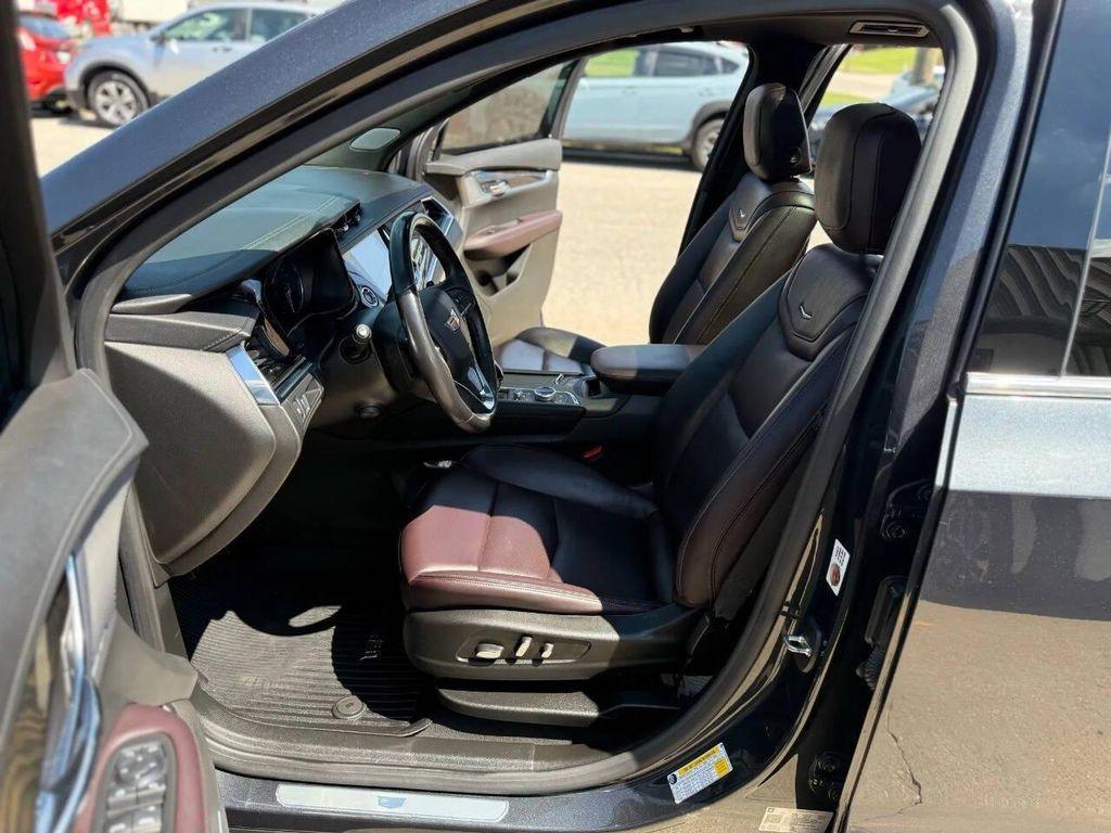 used 2021 Cadillac XT6 car, priced at $26,995