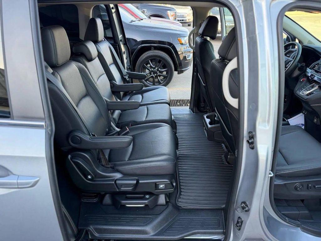 used 2025 Honda Odyssey car, priced at $32,995