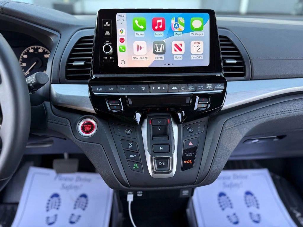 used 2025 Honda Odyssey car, priced at $32,995