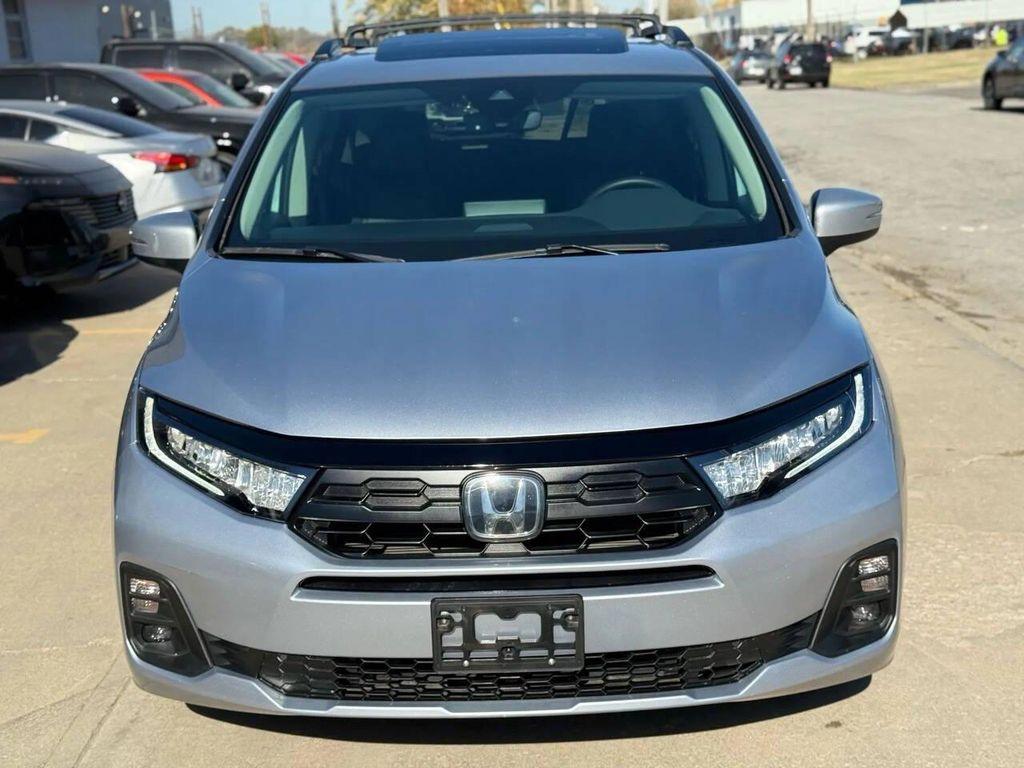 used 2025 Honda Odyssey car, priced at $32,995