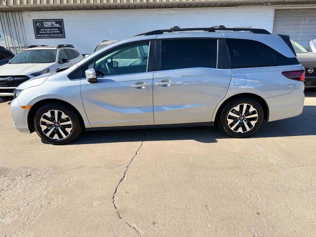 used 2025 Honda Odyssey car, priced at $32,995
