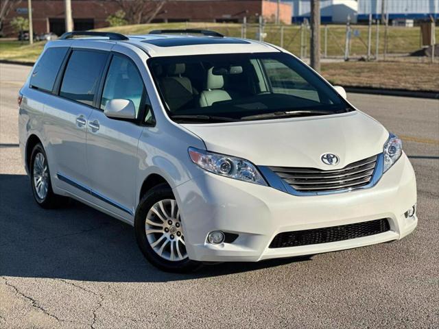 used 2016 Toyota Sienna car, priced at $21,995