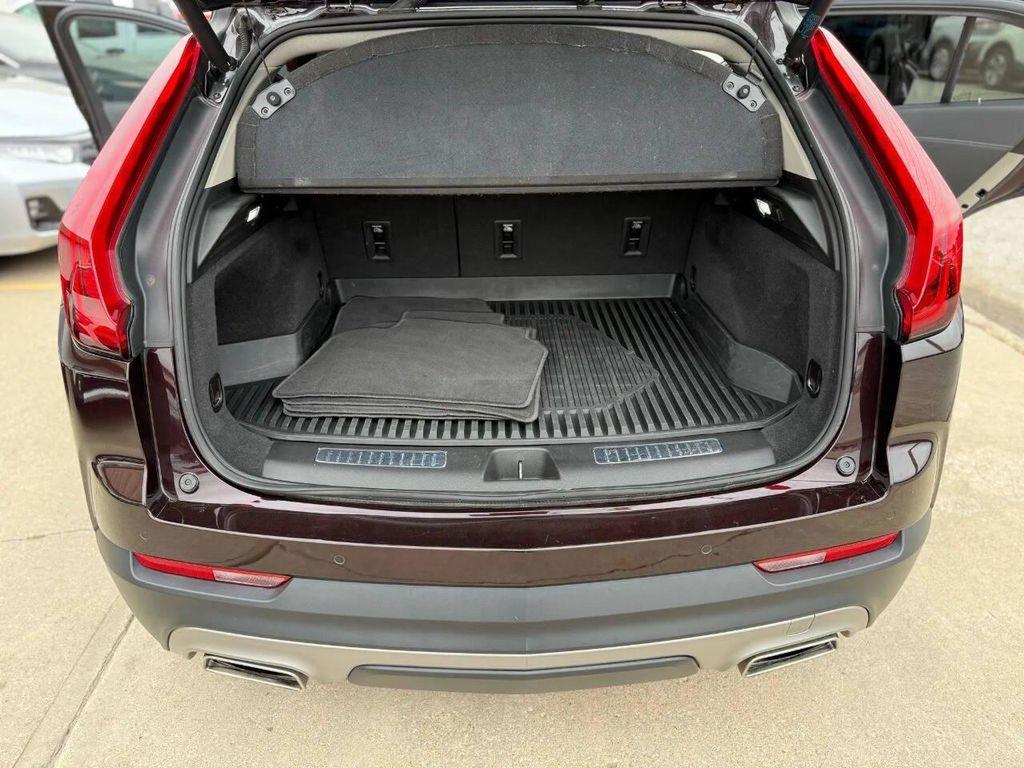 used 2021 Cadillac XT4 car, priced at $22,495