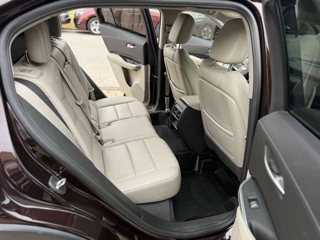 used 2021 Cadillac XT4 car, priced at $22,495