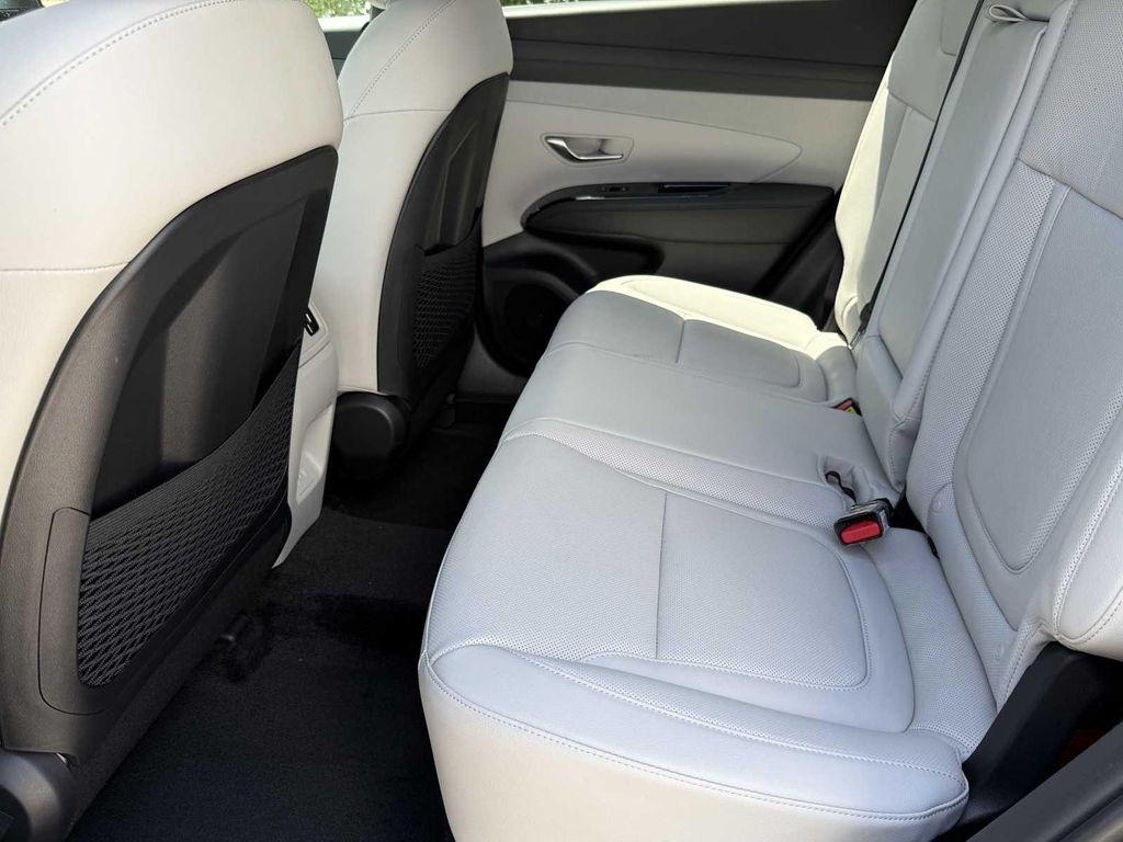 new 2025 Hyundai TUCSON Hybrid car, priced at $40,850