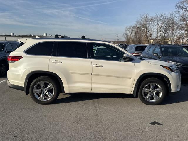 used 2019 Toyota Highlander car, priced at $28,610