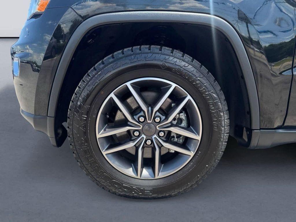 used 2021 Jeep Grand Cherokee car, priced at $26,500