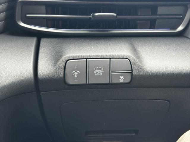 new 2025 Hyundai Elantra car, priced at $28,838
